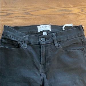 Frame cut hem skinny jeans